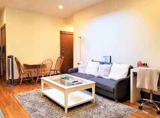 21 Gibbs St APT 6, Brookline, MA 02446