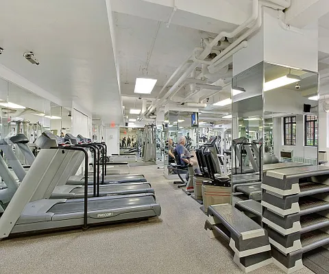 Rented by City Connections Realty | media 8