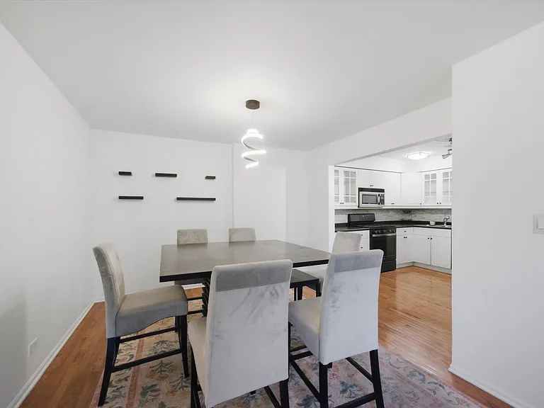 1100 E Randville Dr #203 — Photo 8
