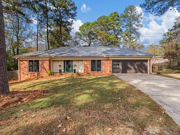 3 Panstone Ct, Columbus, GA 31909