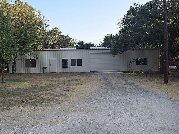 2nd image of 140 McMakin Rd