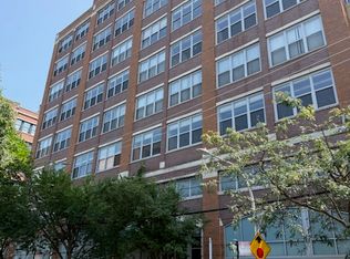 933 W Van Buren St APT 814, Chicago, IL 60607