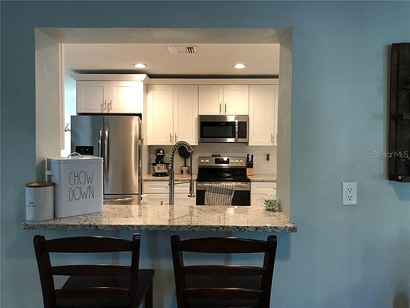 5th image of 3251 Ellwood Ct