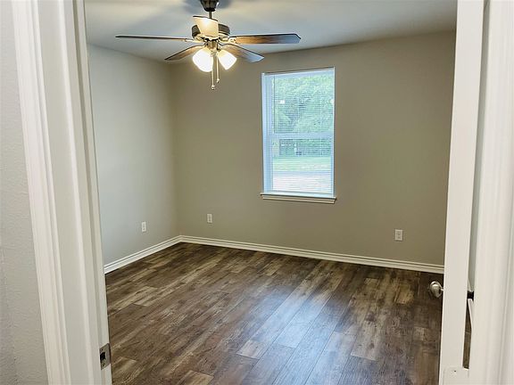 4th image of 10820 County Road 152 W Unit 2