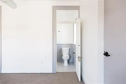 4407 Butler St — Photo 10