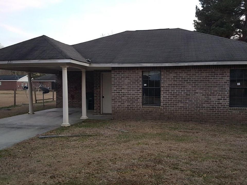 1st image of 221 Katherine Dr