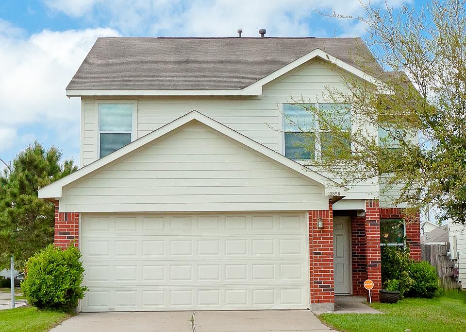 1st image of 10858 Regal Manor Ln