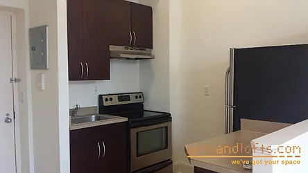 Rented by aptsandlofts.com