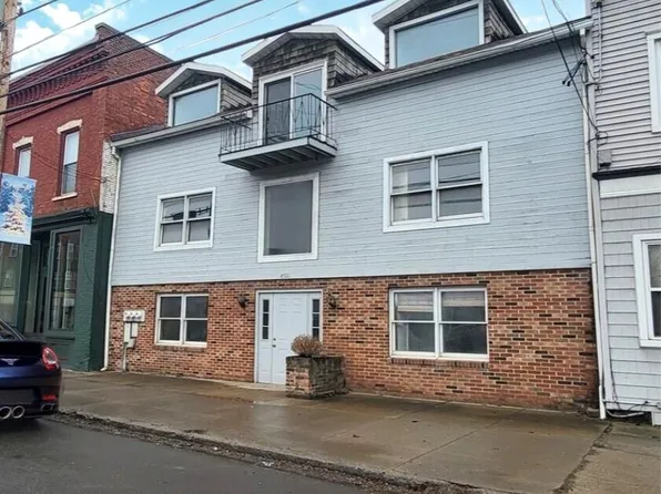 8921 N Seneca St, Weedsport, NY 13166