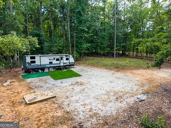 2nd image of 2261 Island Creek Dr