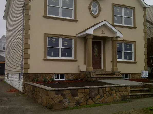 11 Hobart Pl, Totowa, NJ 07512