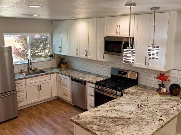 3186 Andre Ln, Turlock, CA 95382