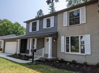 2116 Lyman Dr, Lansing, MI 48912