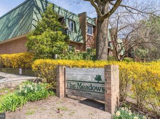 707 Meadowview Ln #707, Mont Clare, PA 19453