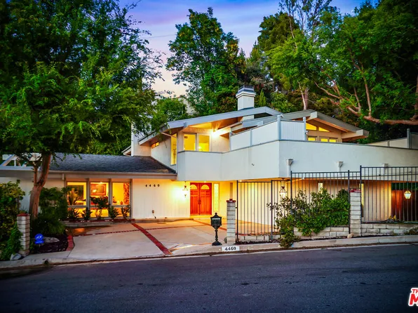 4460 La Barca Dr, Tarzana, CA 91356