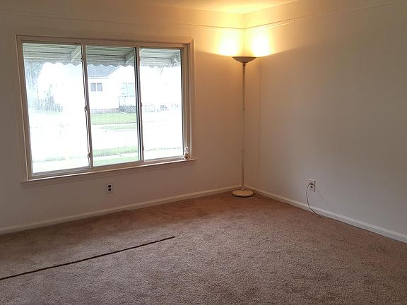 2nd image of 24372 Lauren Ave