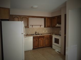 2 bed, 1.5 bath, $1,000, Massillon, OH 44646