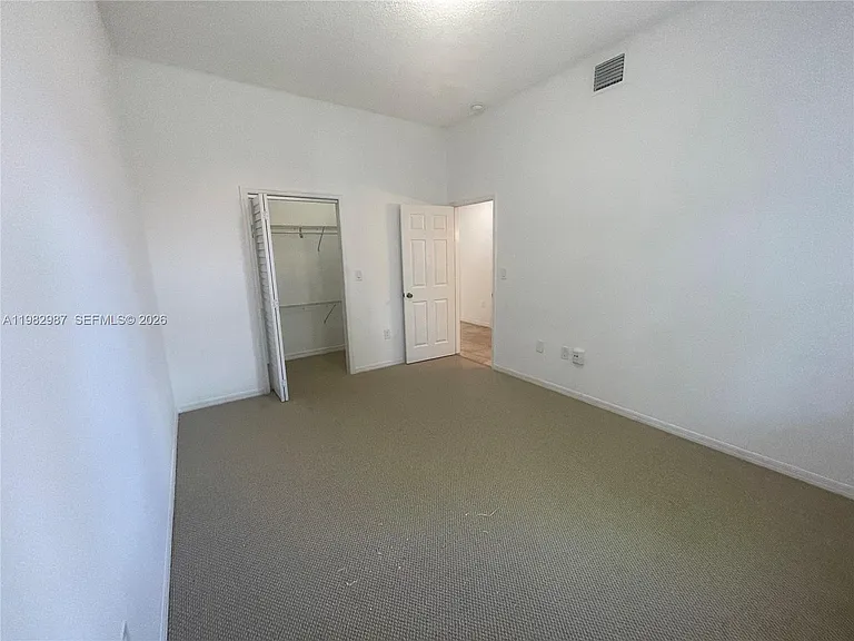 3421 SW 25th St #1 — Photo 27