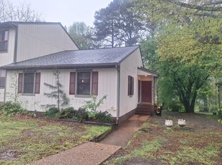 62 James Sq, Williamsburg, VA 23185