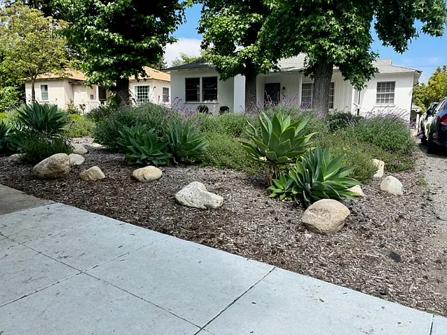 2442 Vista Laguna Ter — Photo 2
