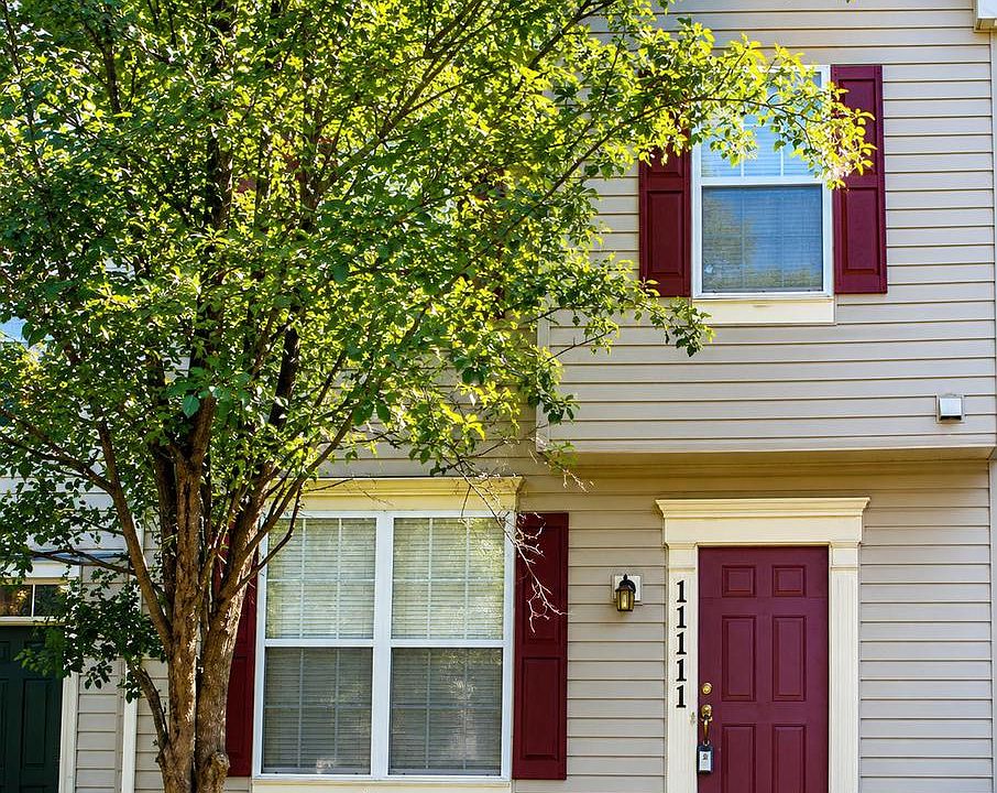 1st image of 11111 Little Fox Ln