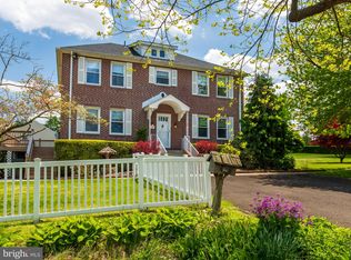 2727 Susquehanna Rd, Roslyn, PA 19001