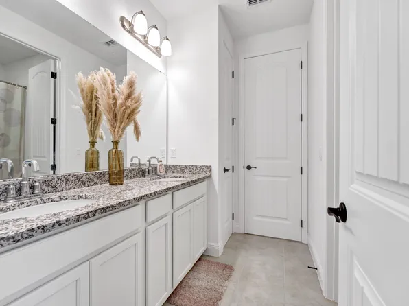 16324 Silver Grove Blvd, Winter Garden, FL 34787
