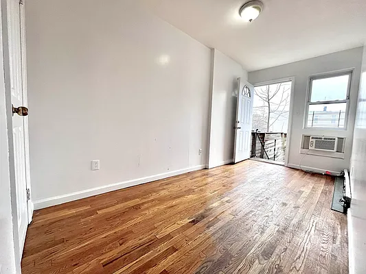 Rented by ERN Flats | media 19