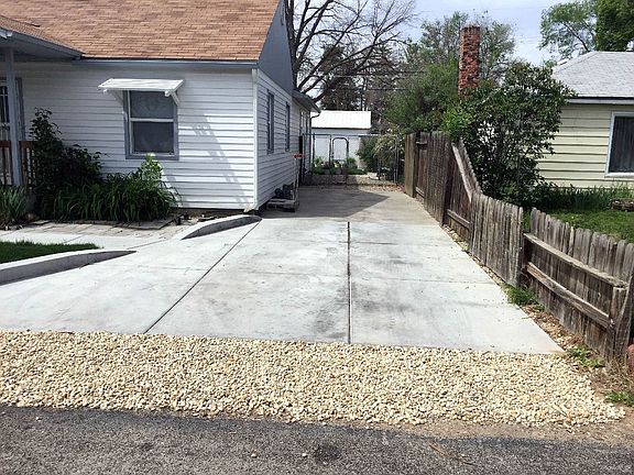 Merrill- private driveway