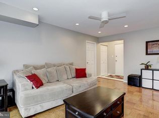 11911 Parklawn Dr APT 304, Rockville, MD 20852