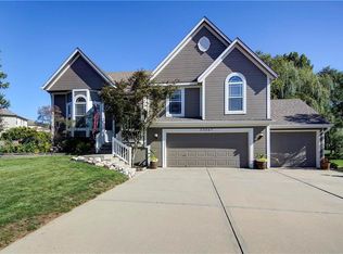 20947 W 118th Ter, Olathe, KS 66061