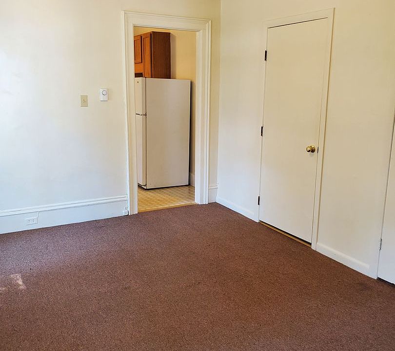 1st image of 39 Taylor St APT 3