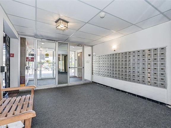 4th image of 225 Harvard Pl #310