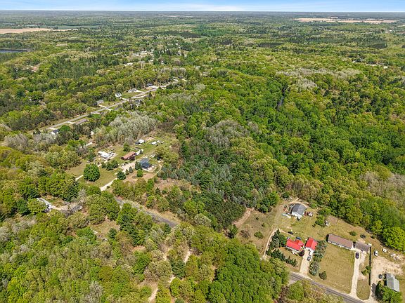 5th image of W County Line Rd