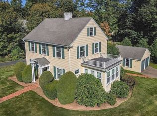 14 Cottage St, Sharon, MA 02067