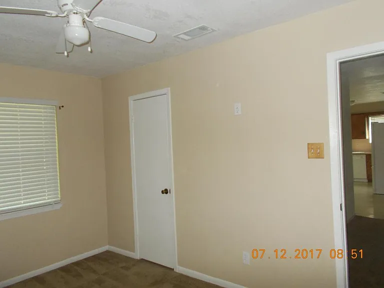 112 Myra Lou Ave — Photo 12