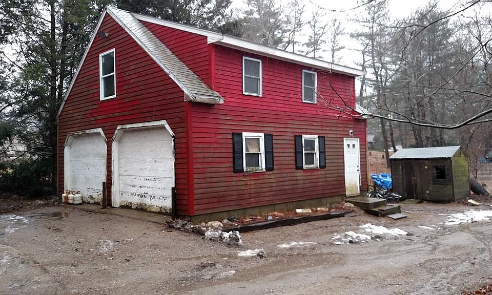 2nd image of 16 Greenwood Dr