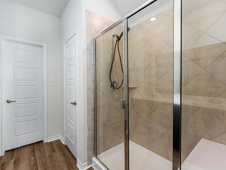 716 Bluebird Way — Photo 9