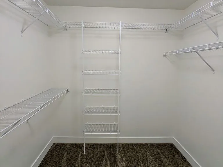 566 Lewski Lane - Residential — Photo 12