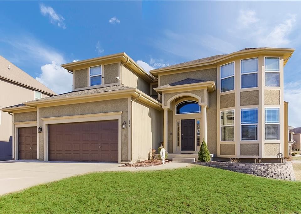 711 S Franklin St, Raymore, MO 64083 Zillow