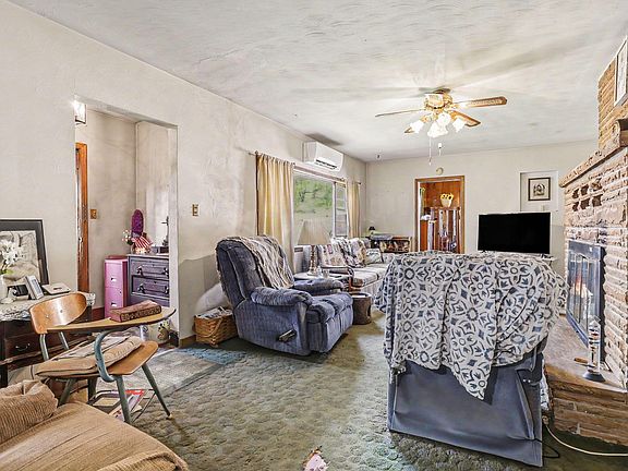 5th image of 3633 Lakeshore Dr
