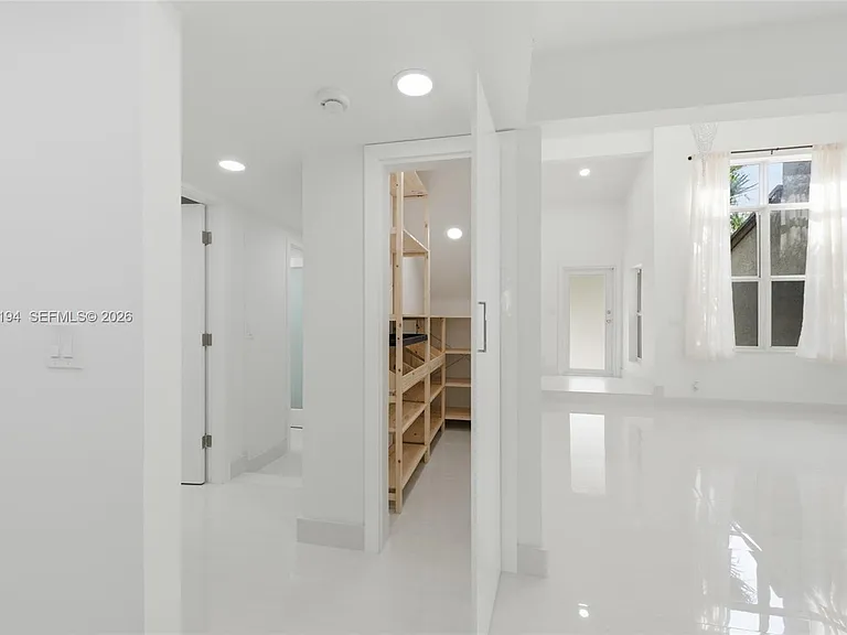 22384 Thousand Pines Ln — Photo 12