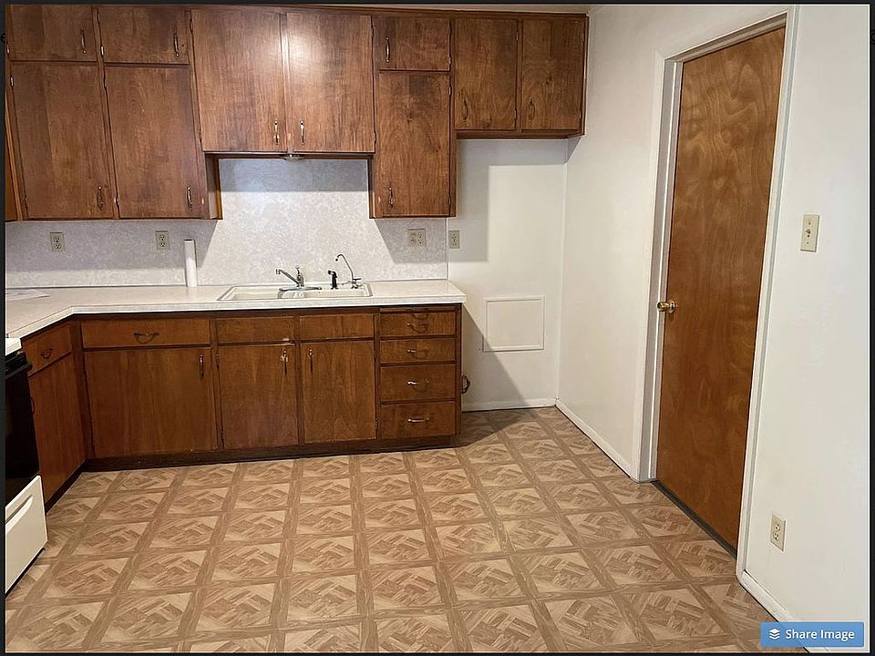 2nd image of 1809 Milburn Ave