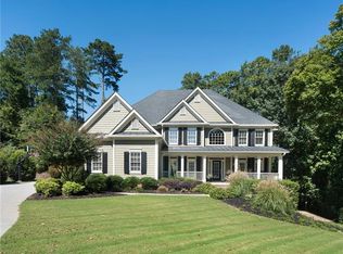 140 Oakhurst Leaf Dr, Milton, GA 30004