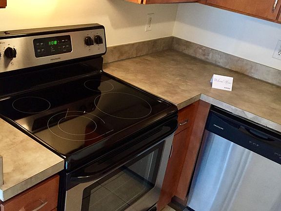 4th image of 17 N 18th St #3A