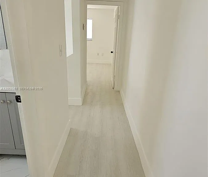 1000 W 28th St #17 — Photo 15