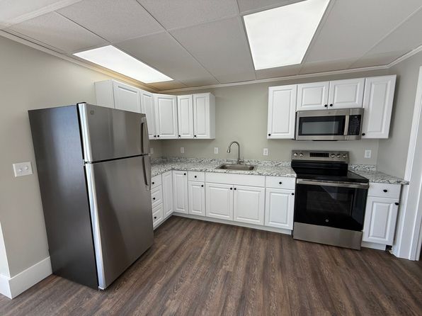 18 Moultonville Rd #4