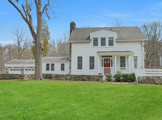 196 Pinesbridge Rd, Ossining, NY 10562