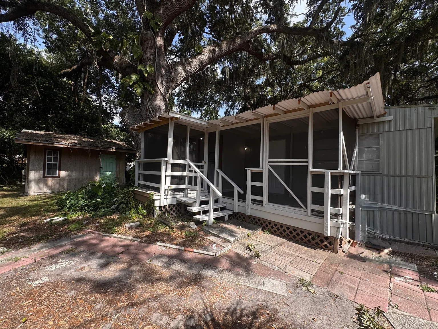 Studio, $1,300 — Photo 2