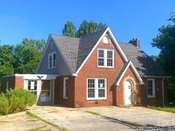 2689 Harris Henrietta Rd, Mooresboro, NC 28114